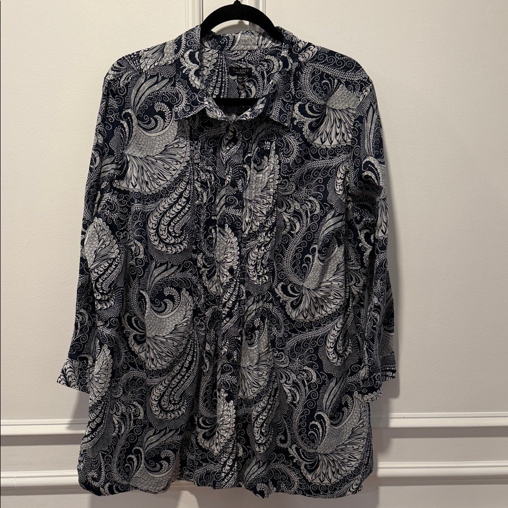 Talbots Woman Petites Button-Down Shirt 3XP Navy Blue Paisley Long Sleeve Cotton